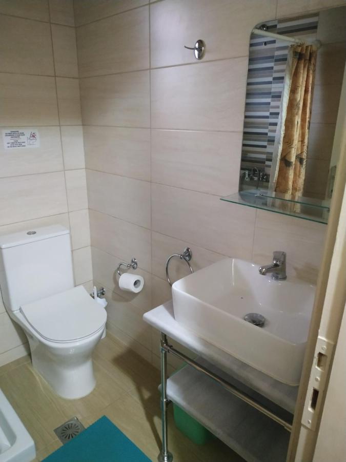 Athena Studios Vasilikí Rom bilde