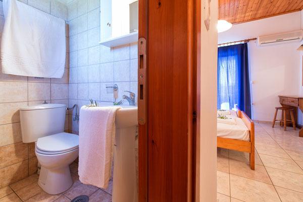 Athena Studios Vasilikí Rom bilde