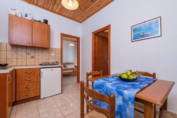 Athena Studios Vasilikí Rom bilde
